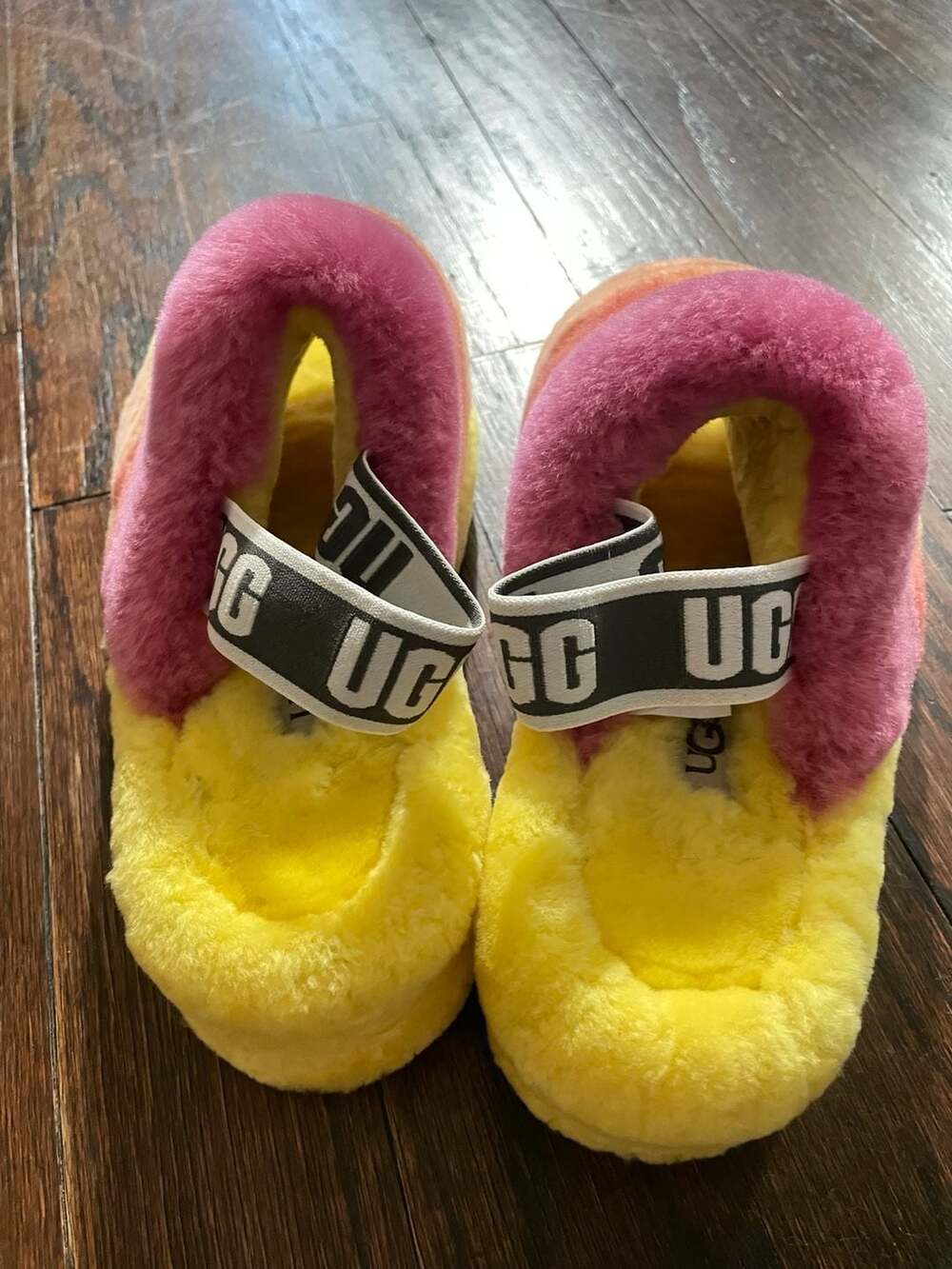 UGG Fluff Yeah Slide Pride Rainbow Yellow Slippers Women's Size 8 - Picture 2 of 7